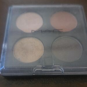 MAC Cosmetics Eyeshadow Quad - Warm Neutrals Notoriety